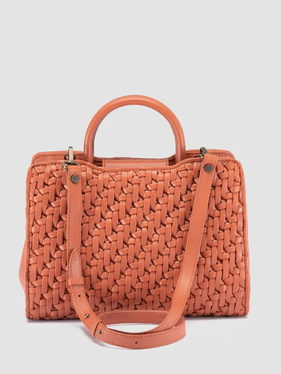 Shop Officine Creative HELEN 025 - Salmon Pink Leather Hand Bag RUST ROSE