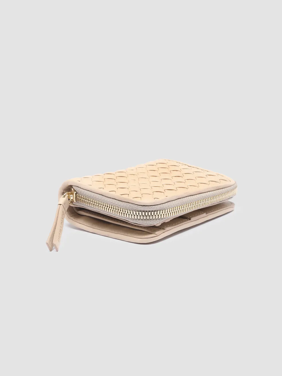 Flash Sale Officine Creative JULIET 102 - Ivory Woven Leather Zip-Around Wallet OAT MILK