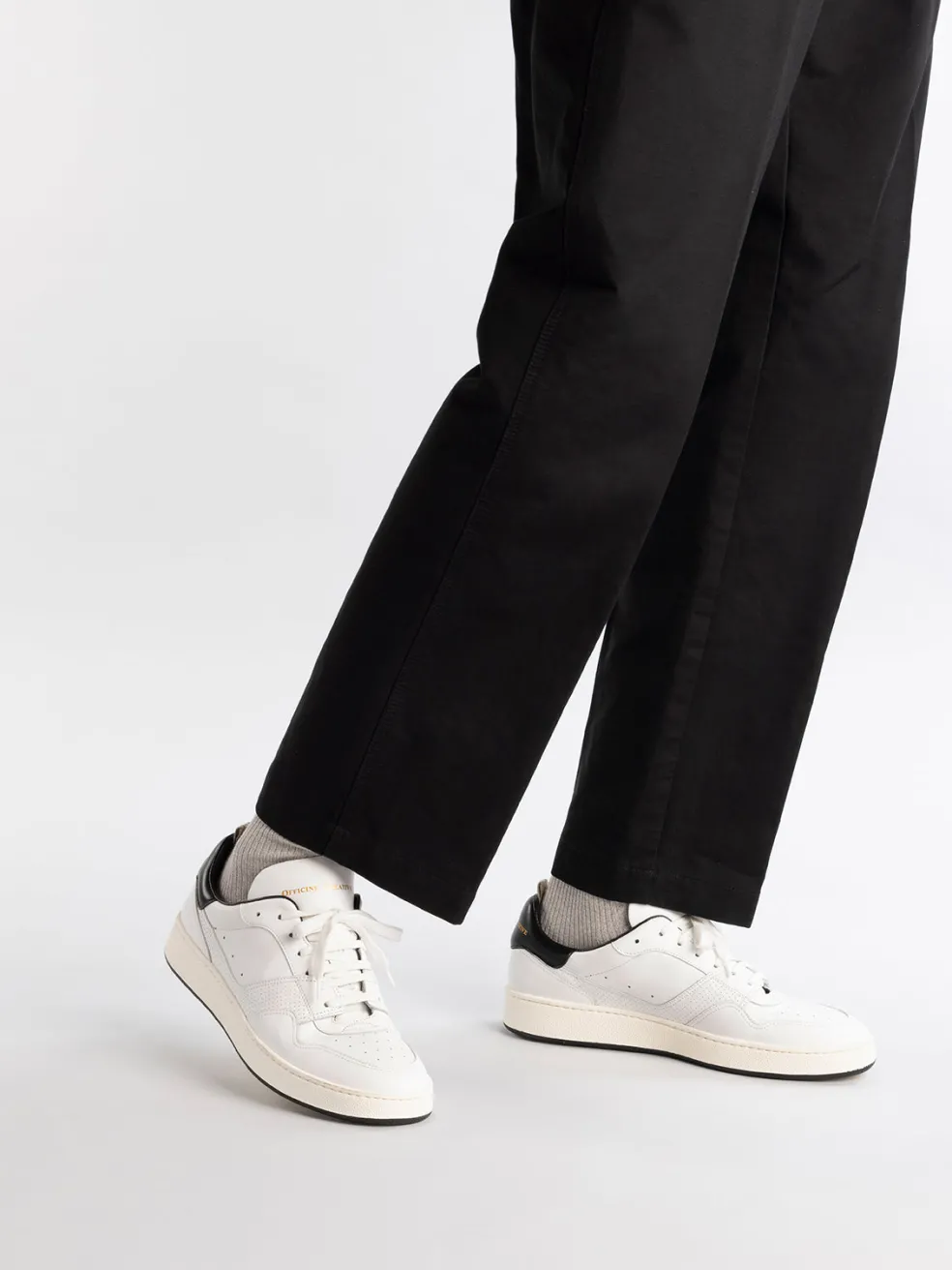 Best Sale Officine Creative MOWER 016 - White Leather Low Top Sneakers WHITE/BLACK