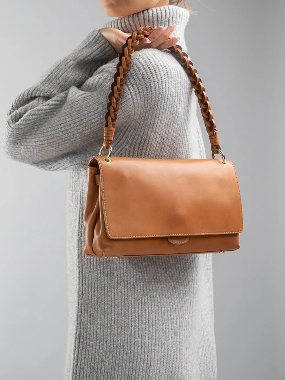 Hot Officine Creative NOLITA WOVEN 212 - Brown Nappa Leather Shoulder Bag BUTTER SCOTCH