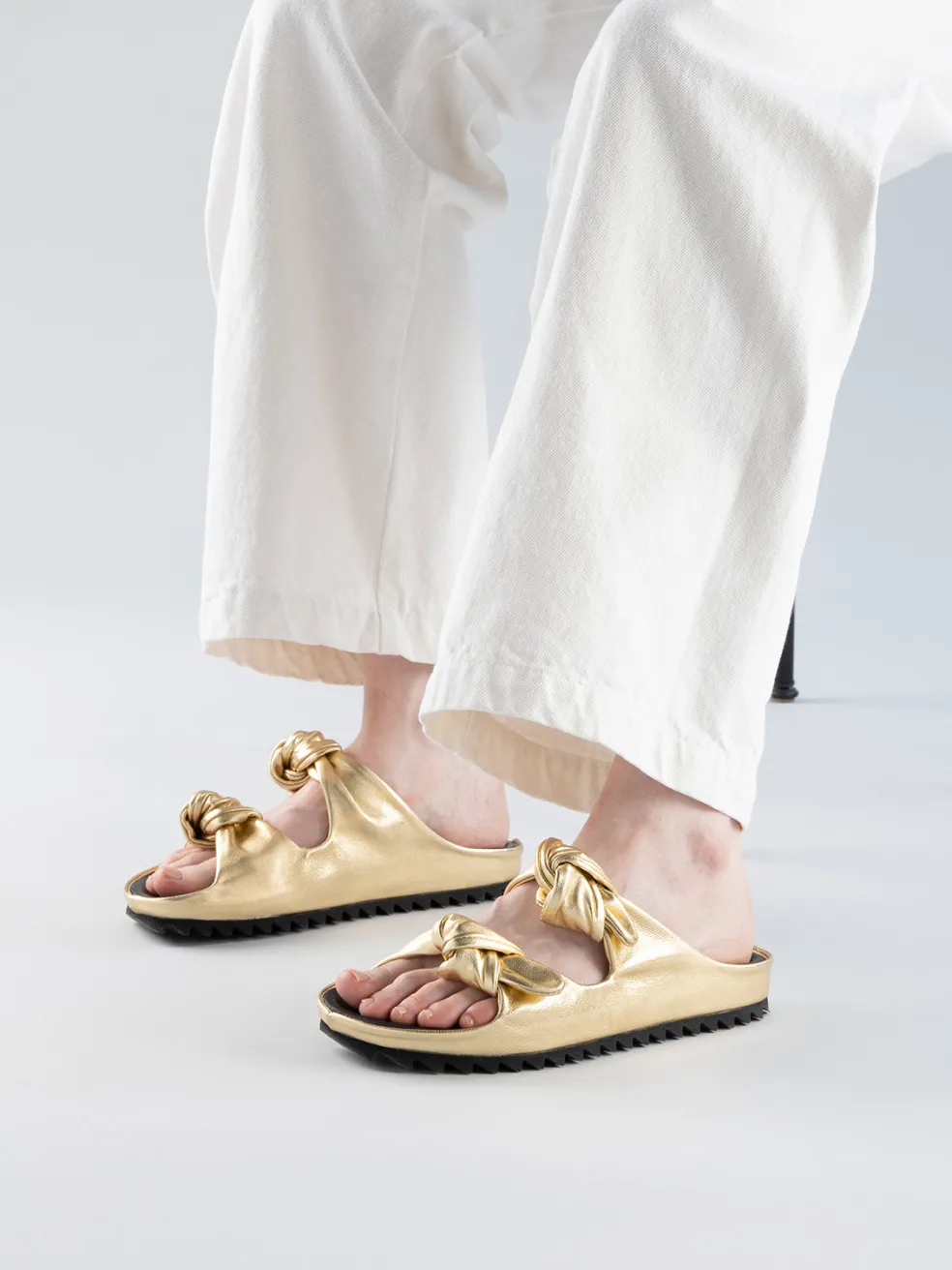 Sale Officine Creative PELAGIE 010 - Gold Leather Slide Sandals ORO