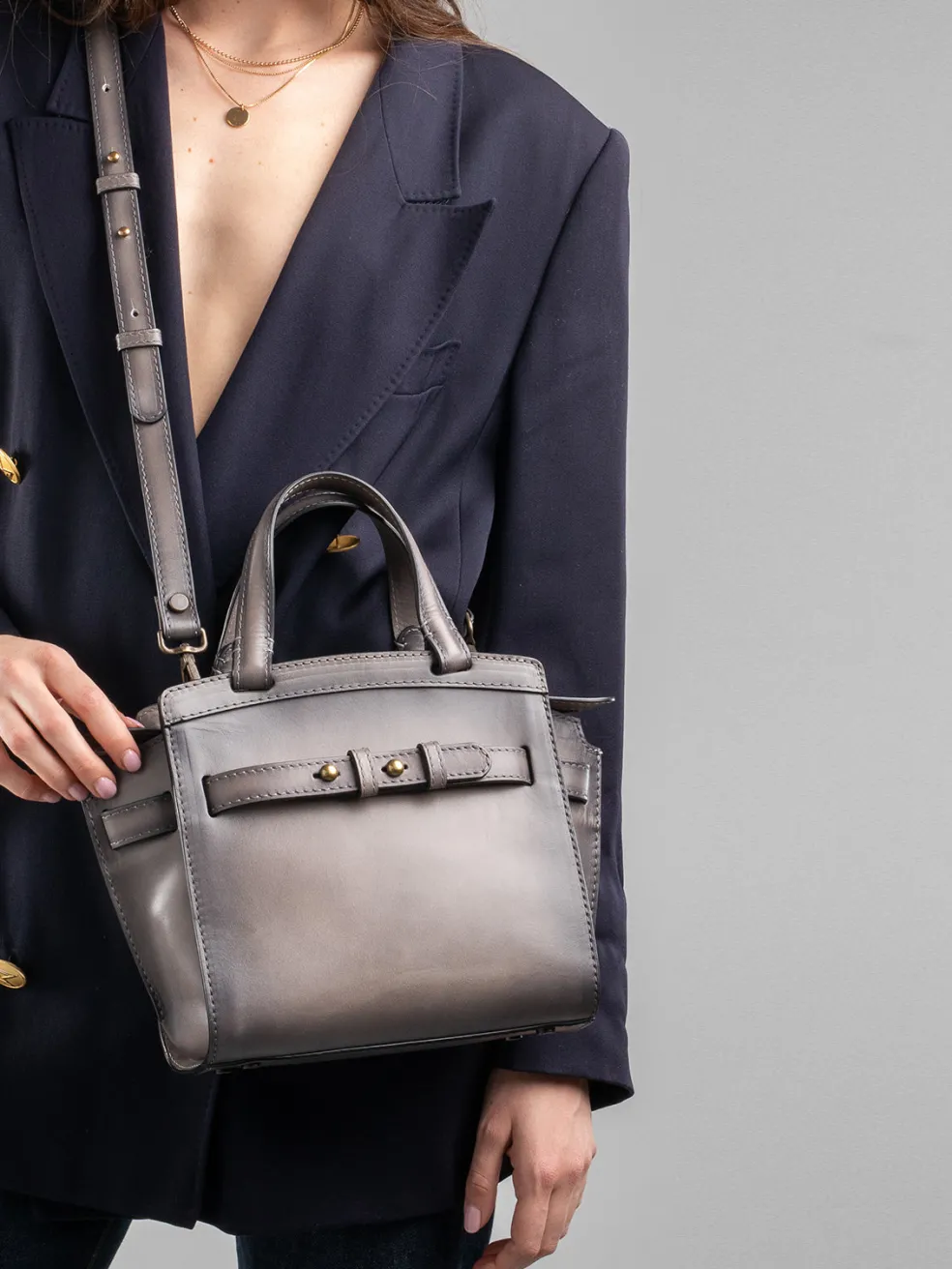 Outlet Officine Creative SADDLE 009 - Leather Hand Bag BLACK